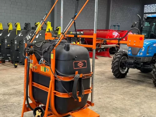 Pulverizador para pasto Pecuário Marca: Cimag Modelo: PEC 600 (NOVO)