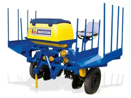 Plantadeira de mandioca hidráulica com adubadeira , Marca: Tatu Modelo: PTM equipamento novo