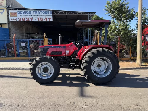 Mahindra 6075 4x4 Ano 2023 com redutor de velocidade e Reversor de marchas com apenas 508 horas