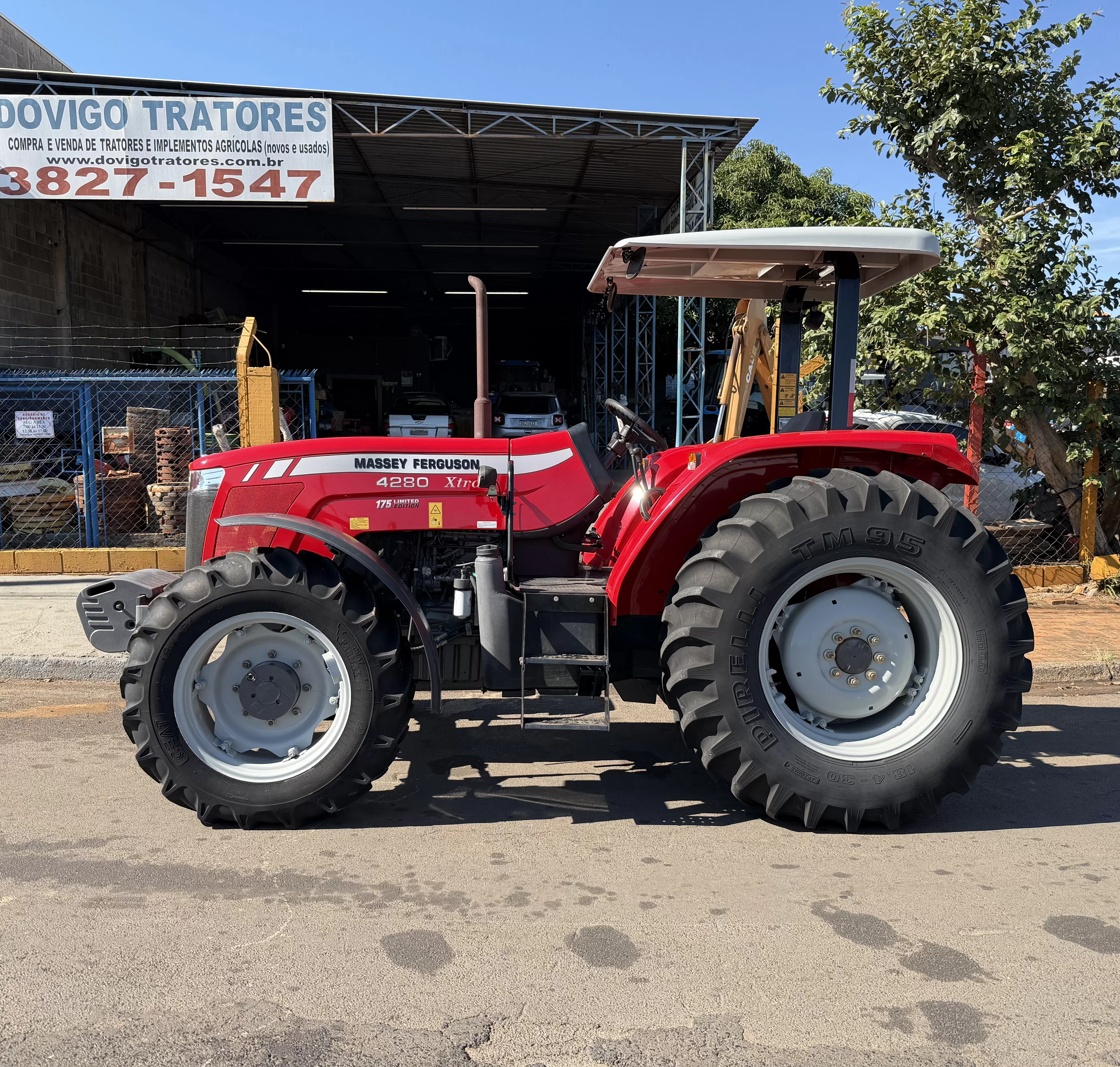 Massey Ferguson 4280 XTRA 4X4 Ano 2023