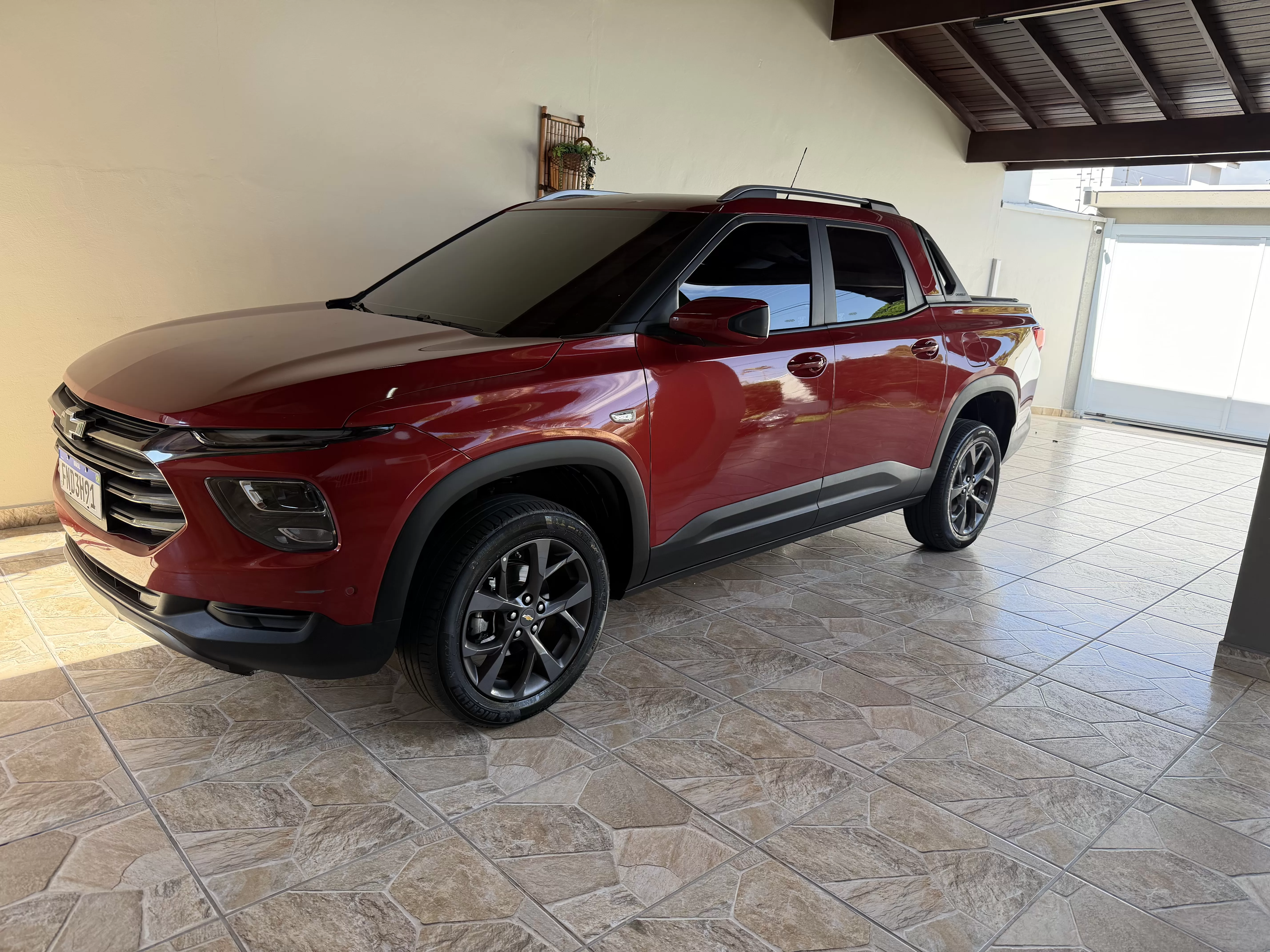 Chevrolet Montana Premier Ano: 2025 câmbio automático 