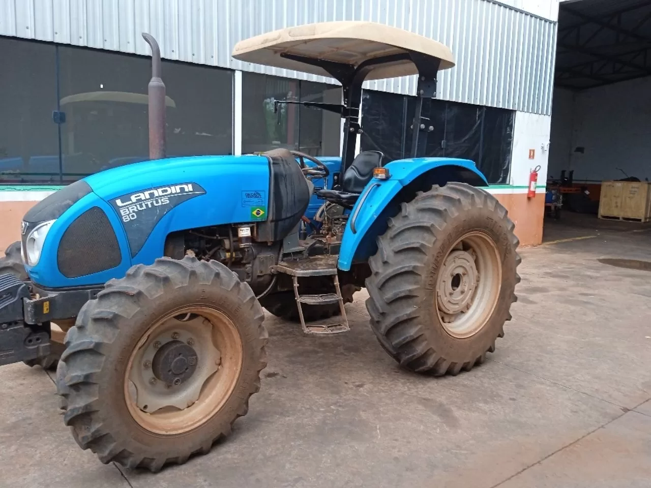 Landini BRUTUS 80 4x4 Ano 2023 com redutor de velocidade e Reversor de marchas 