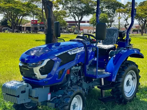 TRACFORCE  Modelo: 25E 4x4 Ano: 2026 (novo), com Reversor de marchas