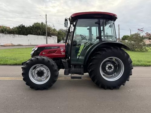 Yanmar Solis 90R Cabinado 4x4 Ano 2023, com Redutor de Velocidade e Reversor de marchas.