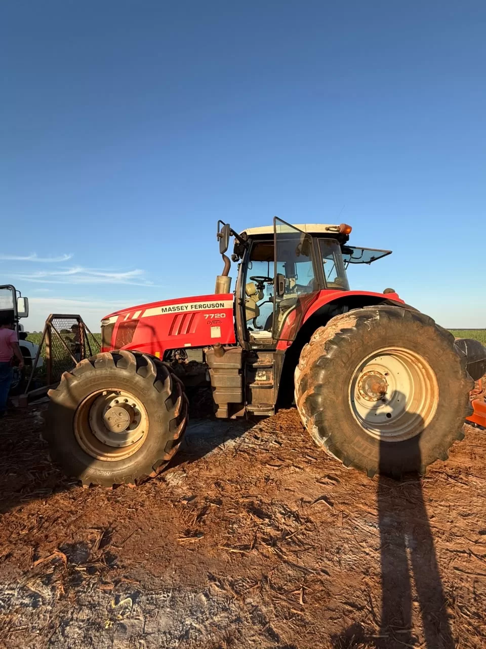 Massey Ferguson 7720 4x4 Ano: 2020 , DYNA-6, Cabinado de Fábrica 