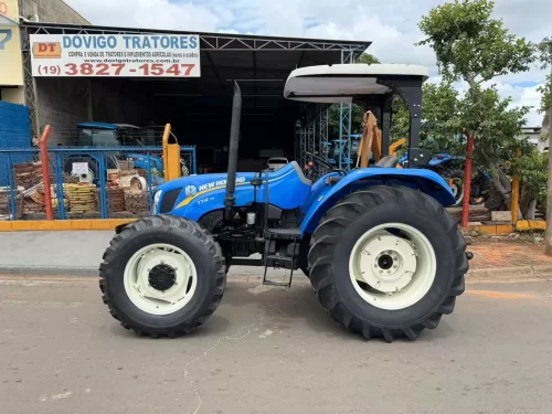 New Holland TT 4.75 4×4 Ano 2023 com Reversor de Marchas Cod (03)